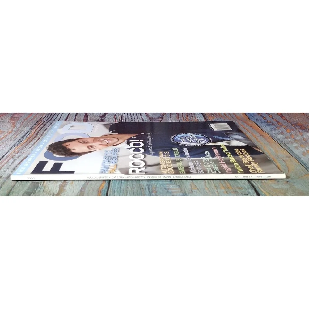 Food Magazine PREVIEW ISSUE Rocco, Alton Brown, Emeril,‎ Michael Chiarello